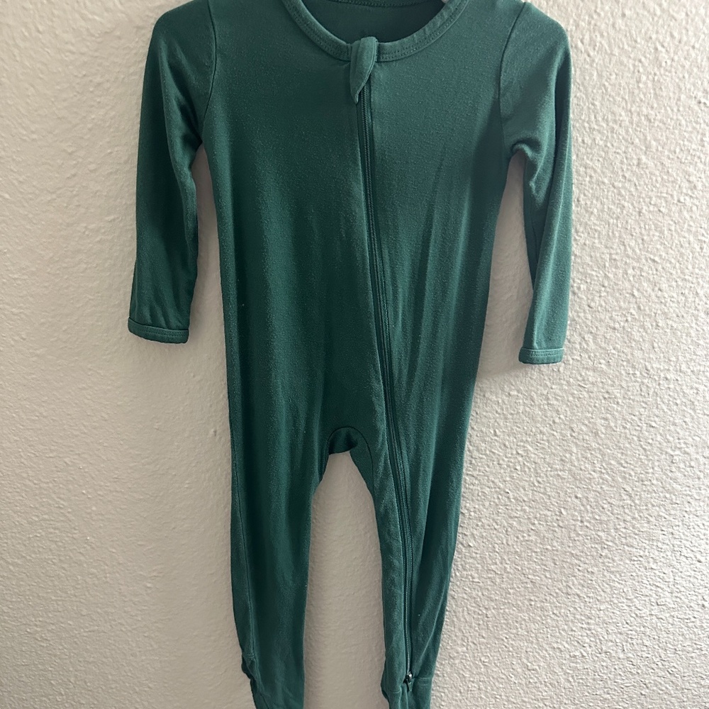 Kyte Baby Zippered Footie 12-18 Months